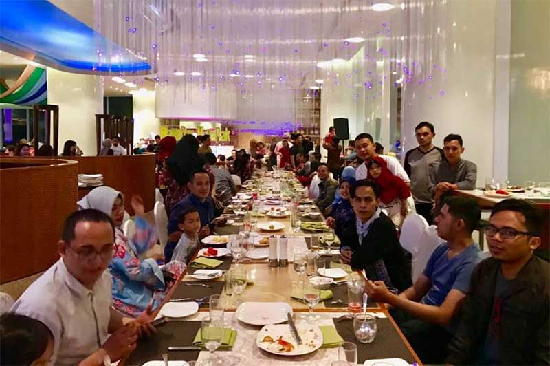 Perusahaan Internet Terbaik Indonesia Buka Bersama Rackh